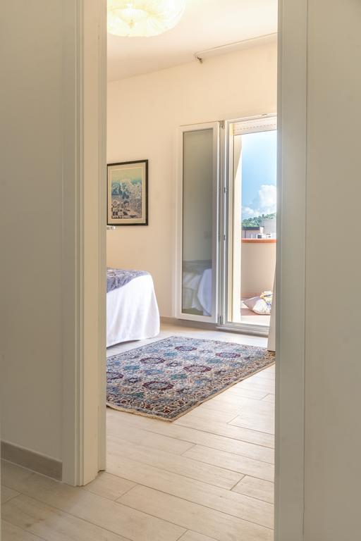 Apartamento Elafi Penthouse Cagliari Exterior foto